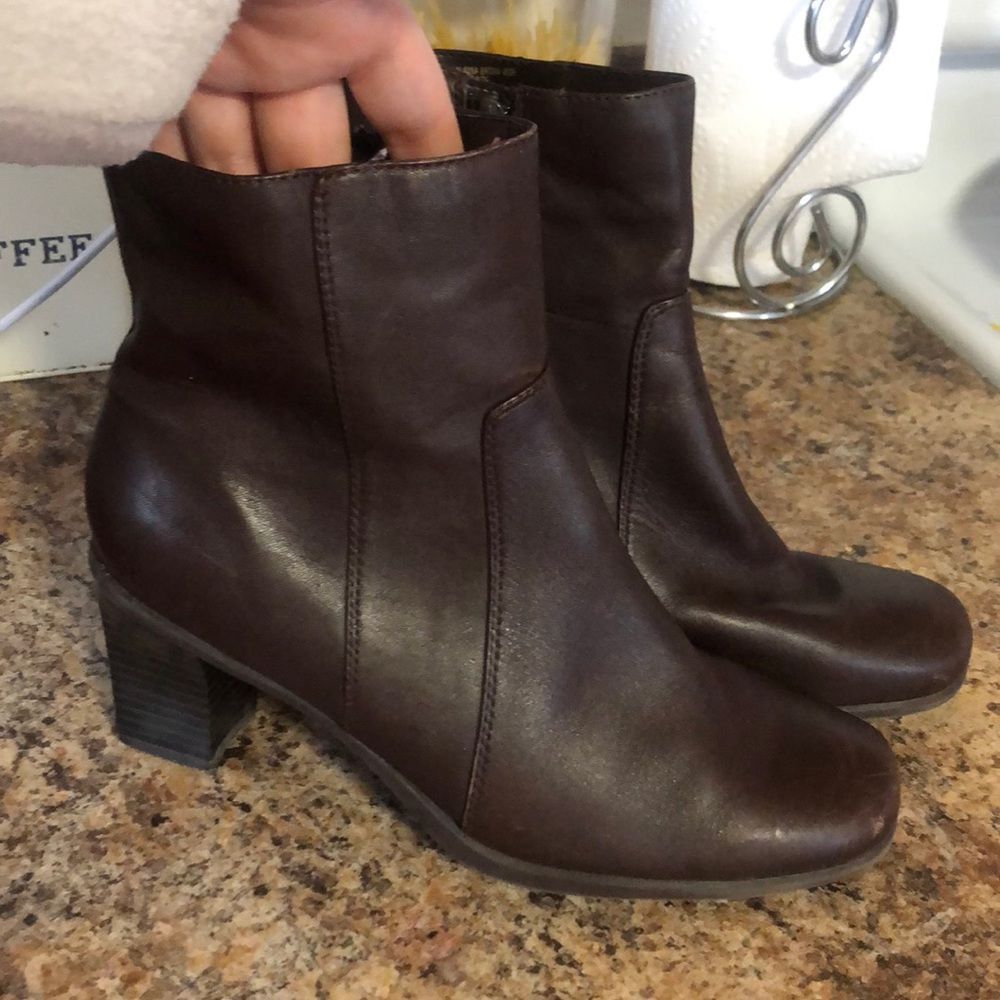 Croft & barrow leather boots​